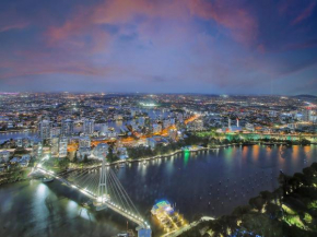 The Gatsby Escape Skytower Luxury Living at Level 71